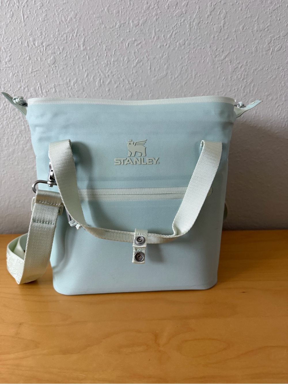 Stanley Light Blue Cooler Tote Bag - Picture 2 of 3